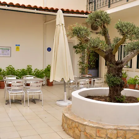 فندق Sol Algarve By Kavia 2*