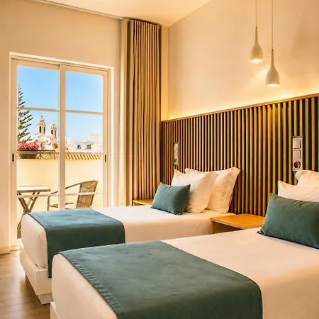 فندق Sol Algarve By Kavia 2*